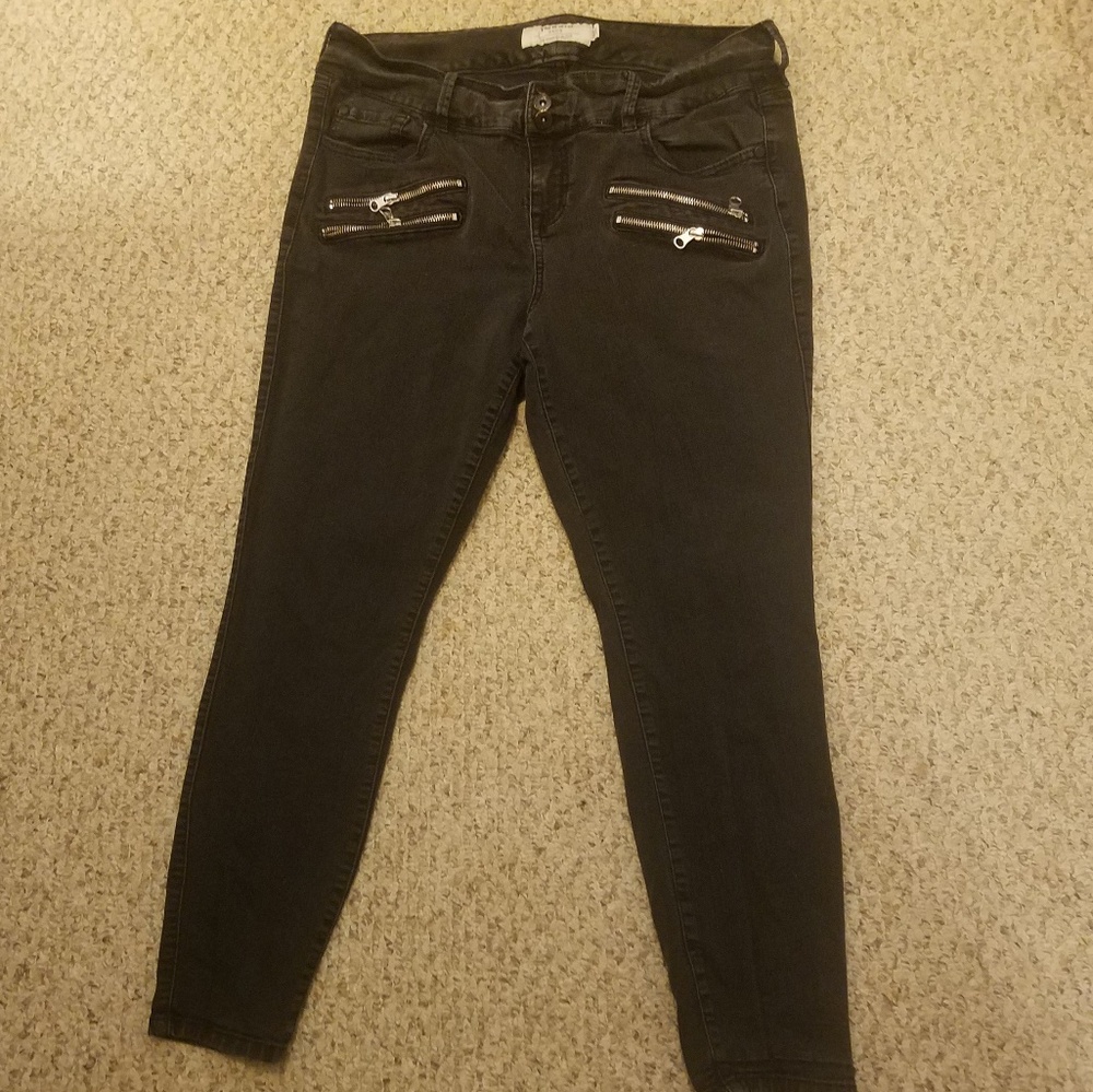 Torrid skinny zipper jeans